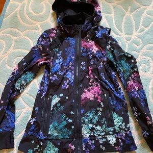 Lululemon printed jacket
